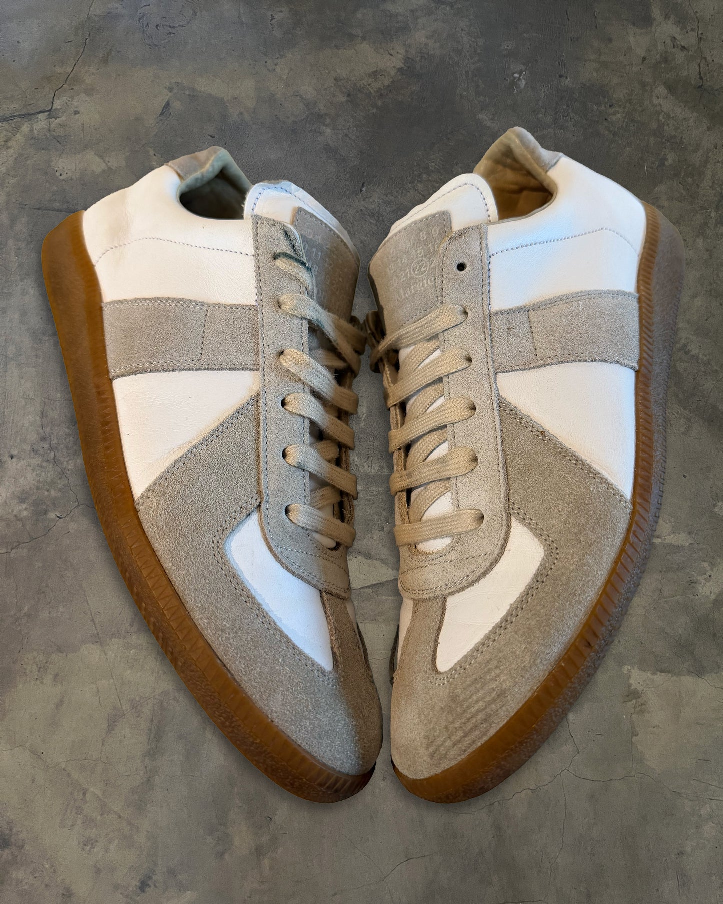 MAISON MARGIELA WHITE GAT 41 KH24