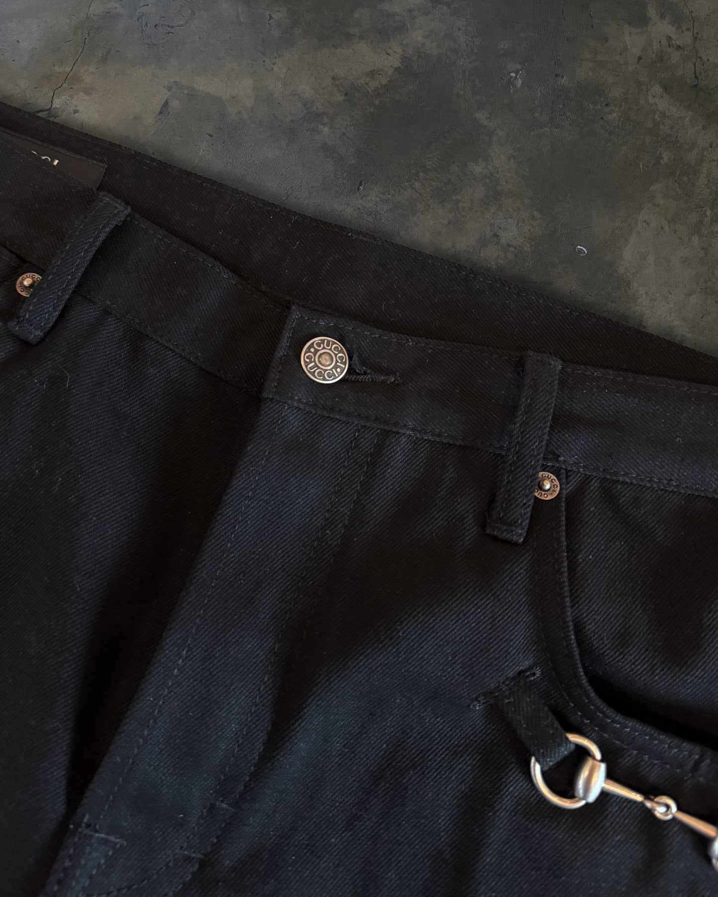 GUCCI AW2025 HORSE BIT EMBELLISHED BLACK DENIM