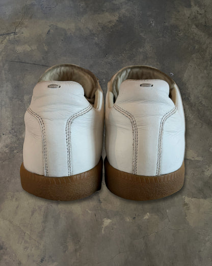 MAISON MARGIELA  SS2017 EYELET GATS