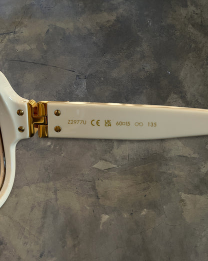 LOUIS VUITTON CREAM MILLIONAIRE 1.0
