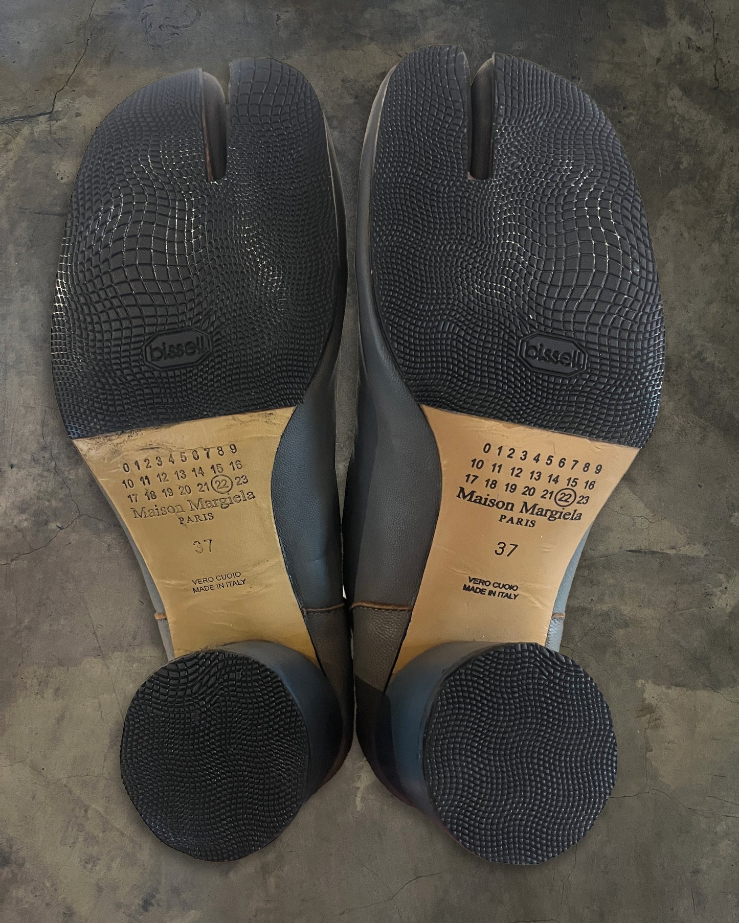 MAISON MARGIELA TURQOISE TABI HEELS