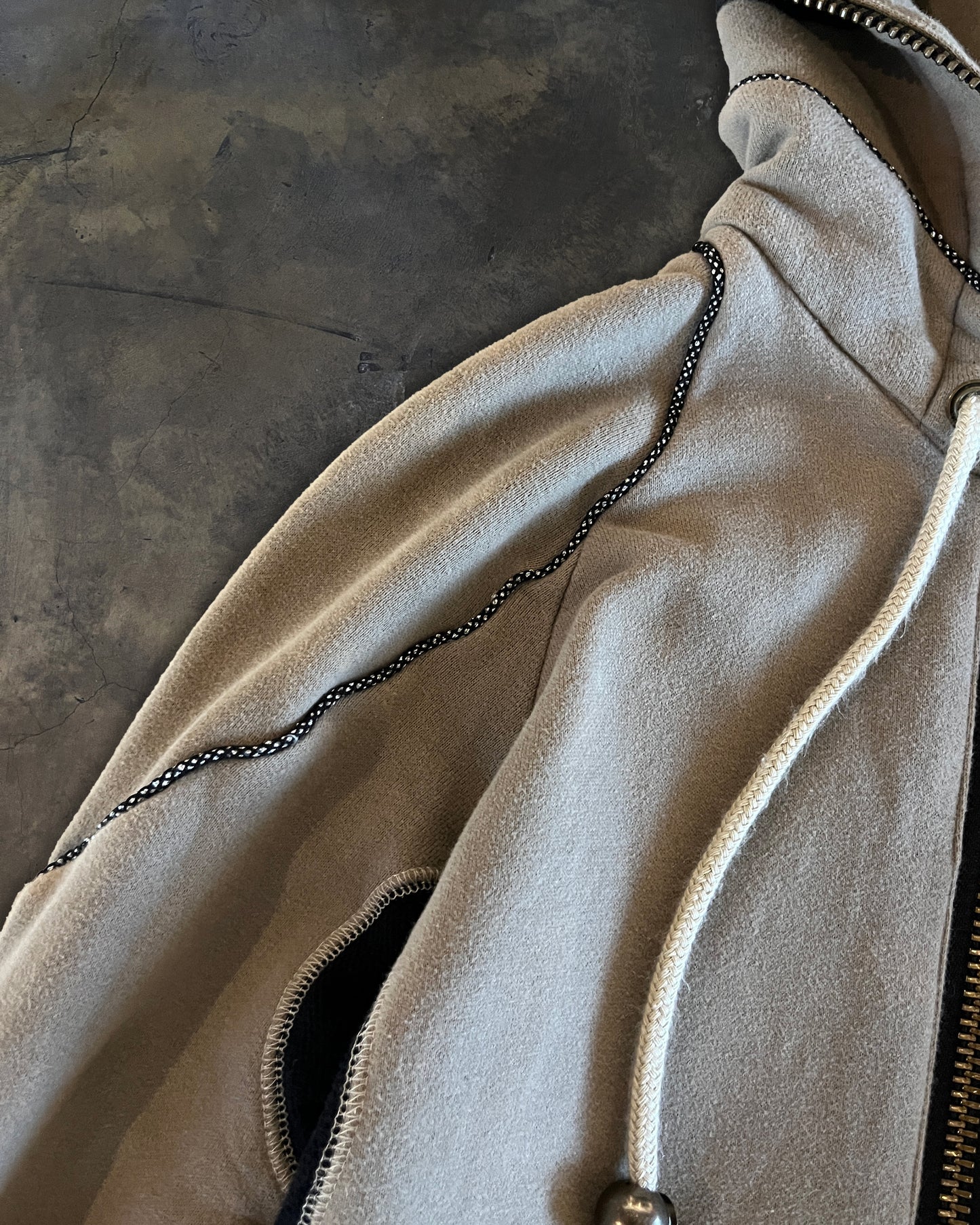 L.G.B SPIDER HOODIE