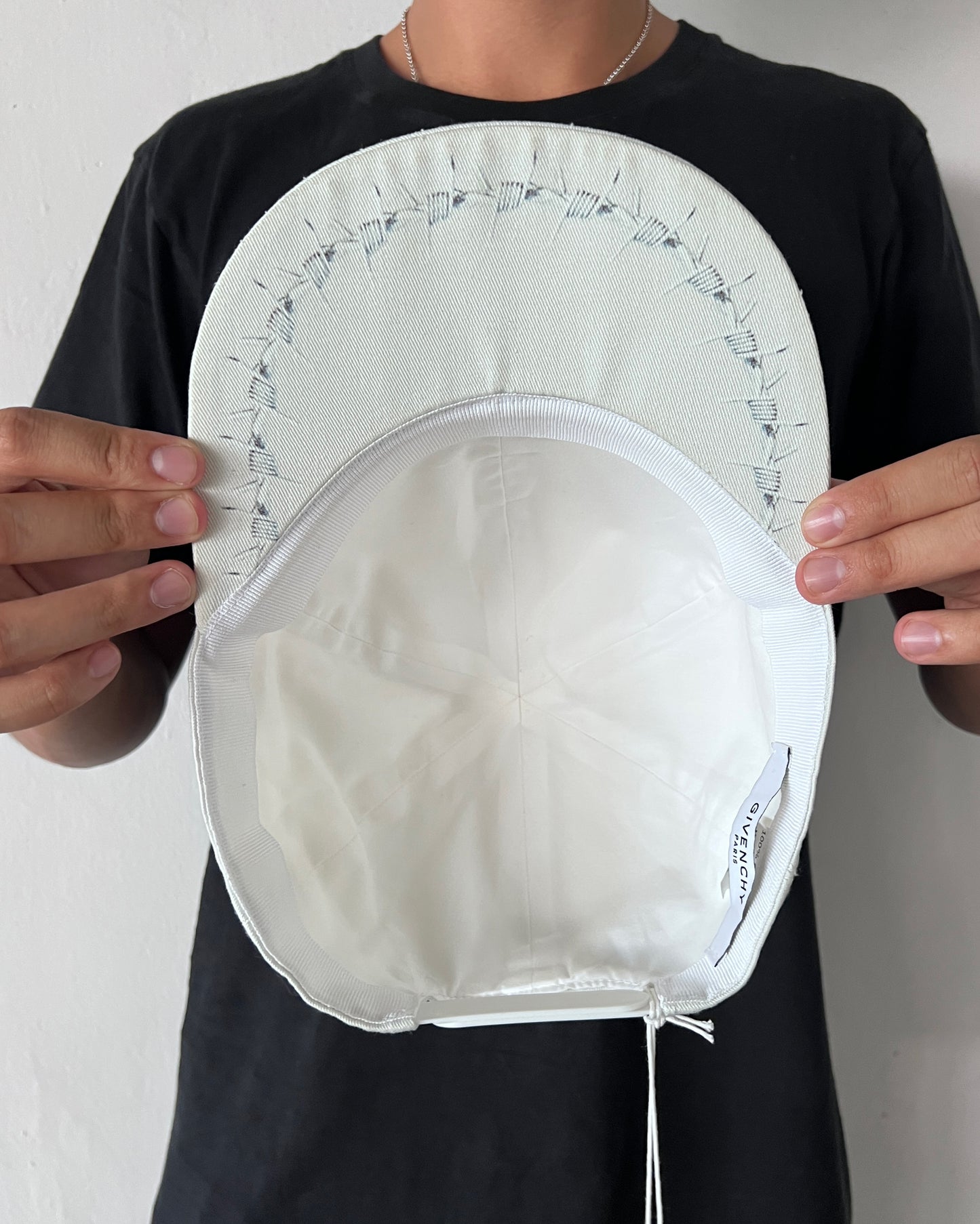 GIVENCHY SS2016 JESUS CAP
