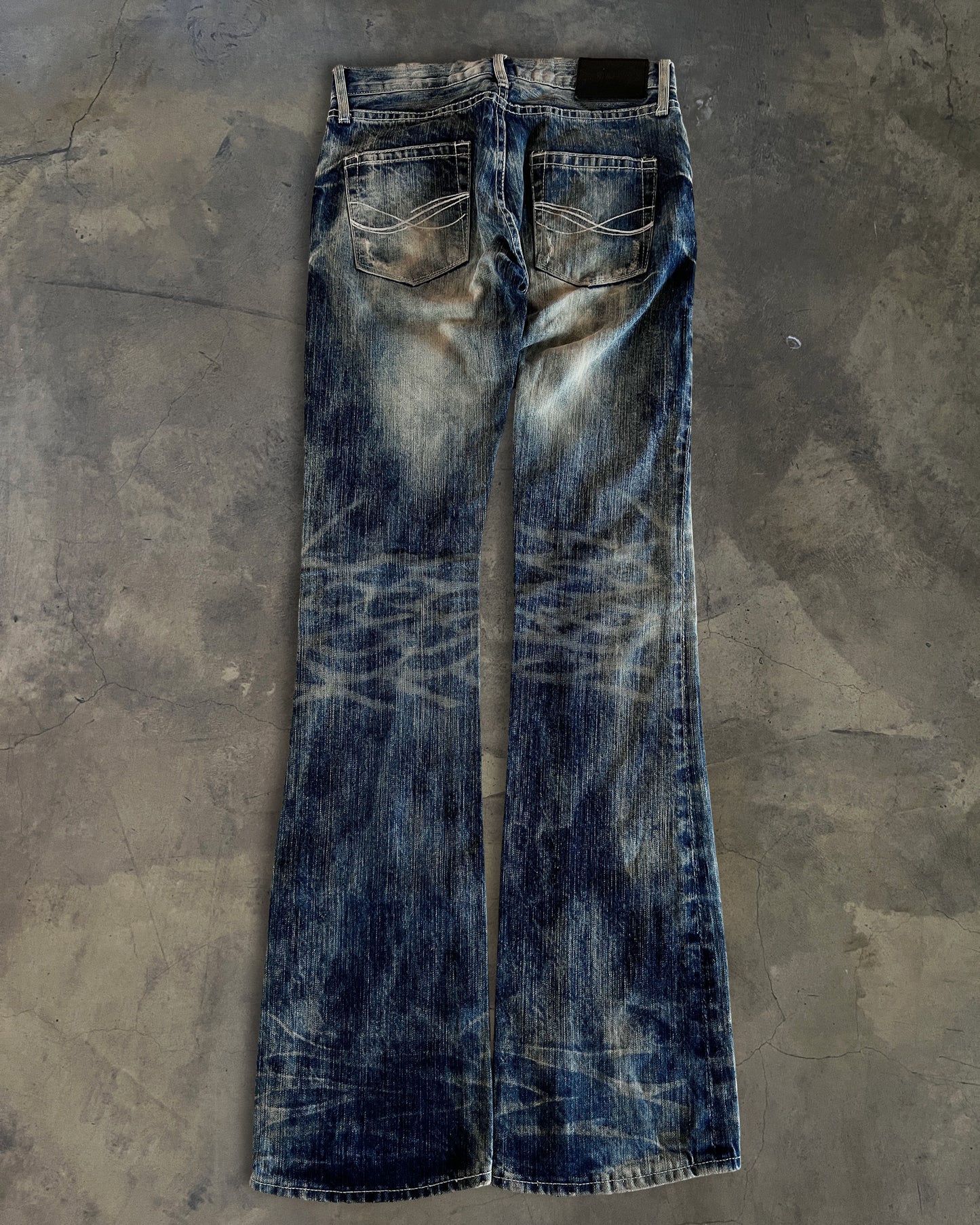 CAVARIA MUDWASH DENIM