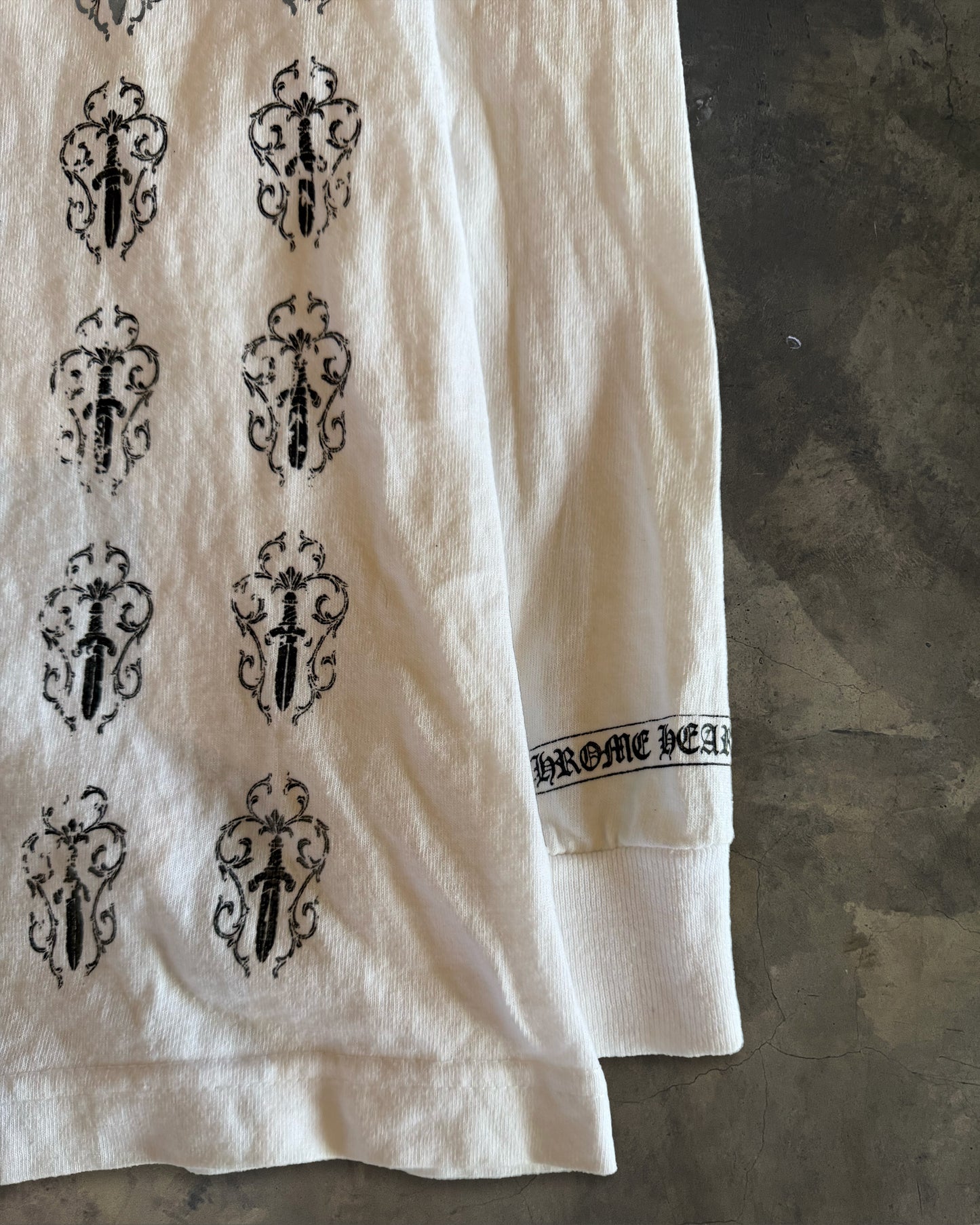 CHROME HEARTS DAGGER LONG SLEEVE