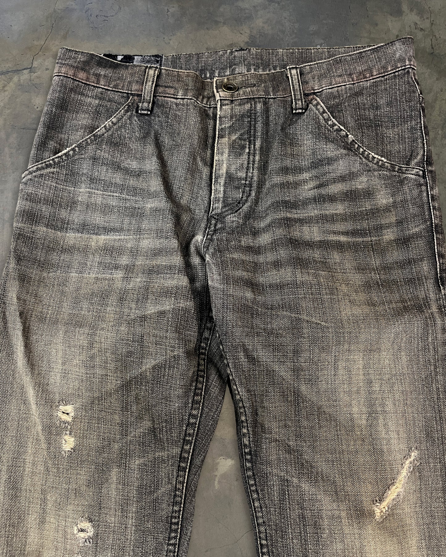 ATTACHMENT BY KAZUYUKI KUMAGAI FLARED DENIM ★★★