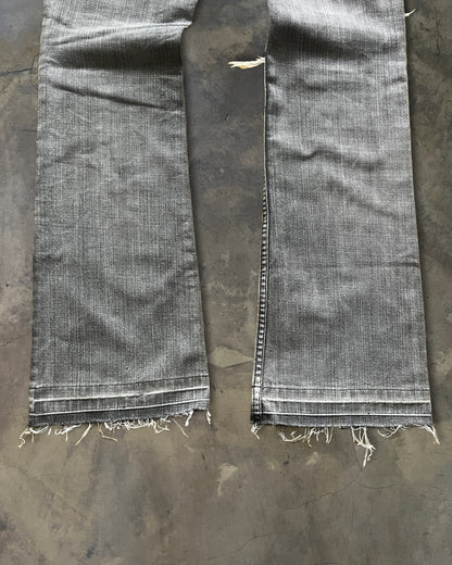 ATTACHMENT BY KAZUYUKI KUMAGAI 00S DISTRESSED DENIM