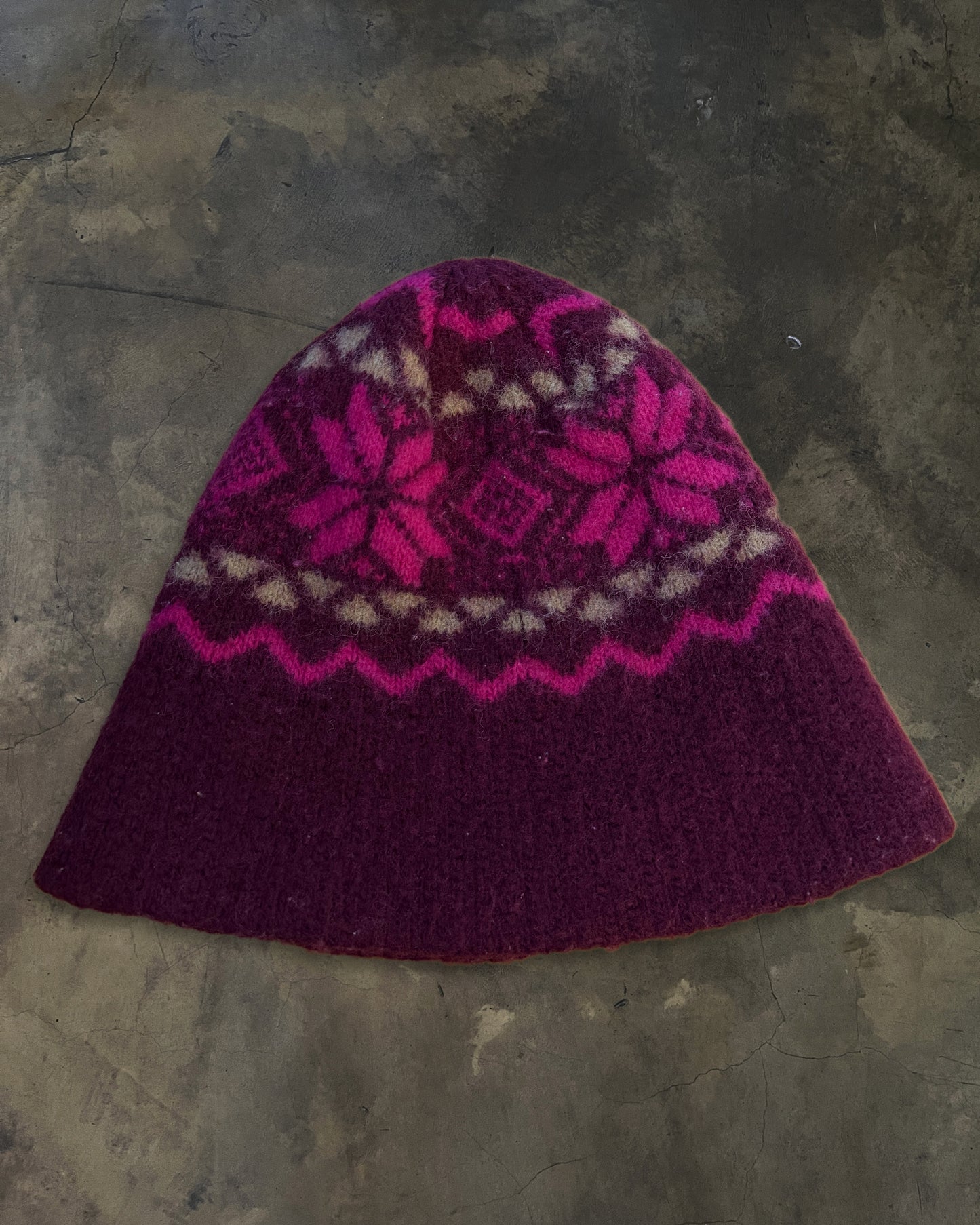 DIOR HOMME AW2005 "IN THE MORNING" BEANIE