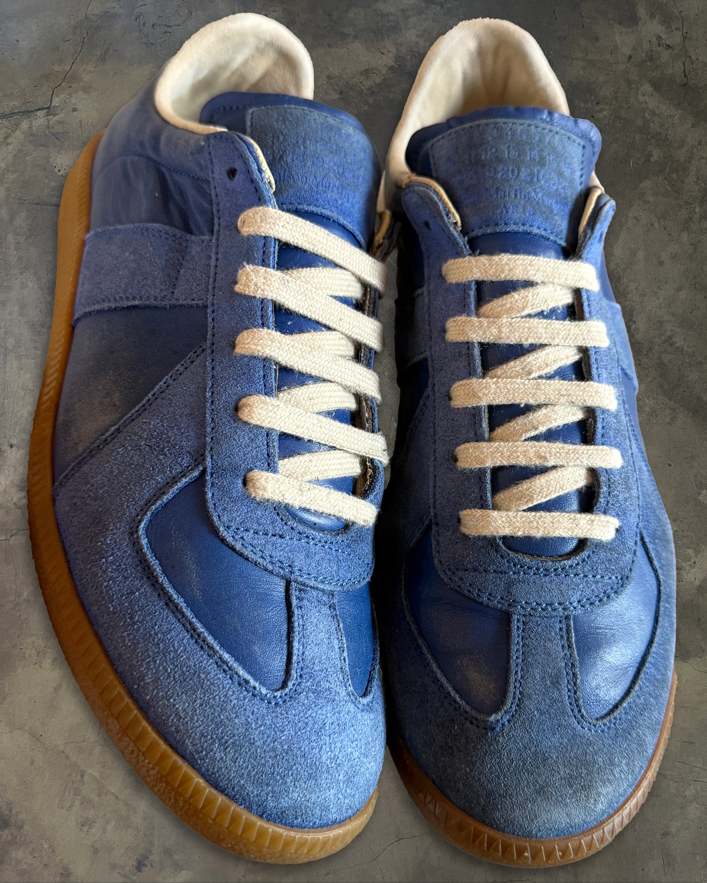 MAISON MARGIELA BLUE GAT 42