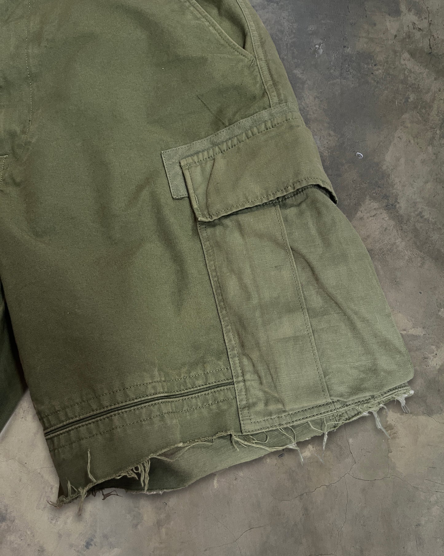 COMME DES GARCONS HOMME SS2020 FRINGED MILITAIRY SHORTS