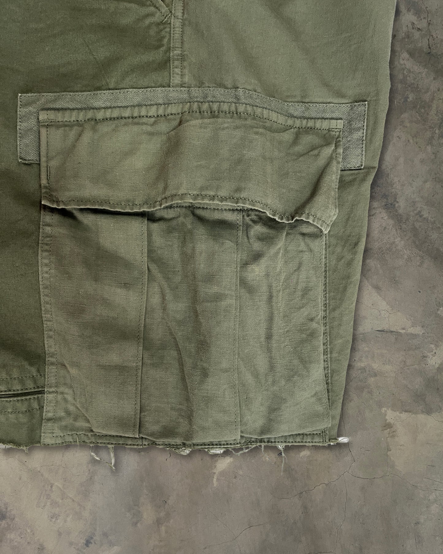 COMME DES GARCONS HOMME SS2020 FRINGED MILITAIRY SHORTS