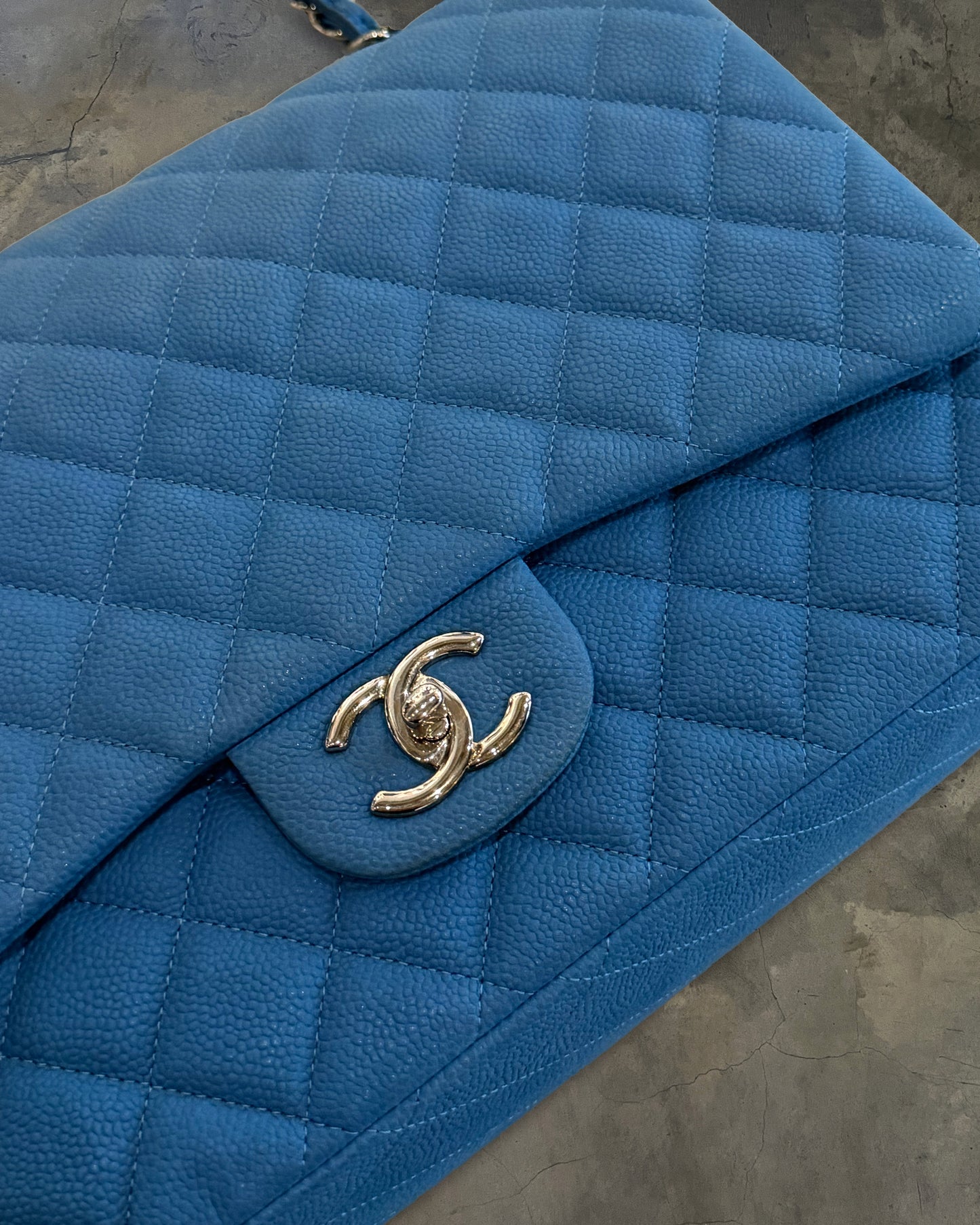 CHANEL 2013 BLUE CAVIAR MAXI DOUBLE FLAP BAG
