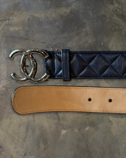CHANEL NAVY LAMBSKIN QUILTED CC BELT