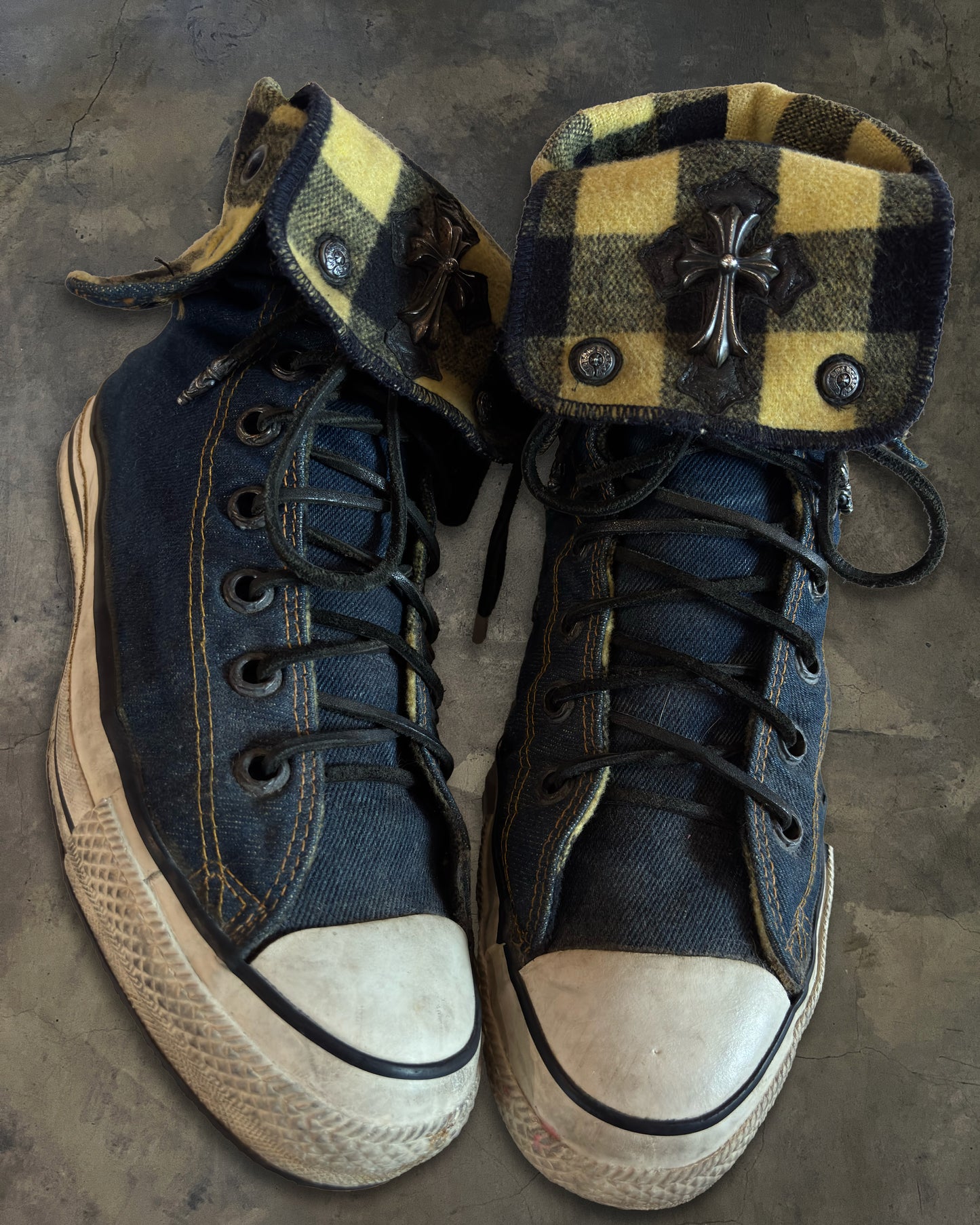 CHROME HEARTS X 80'S CONVERSE CHUCK TAYLOR X-HI FOLD DOWN