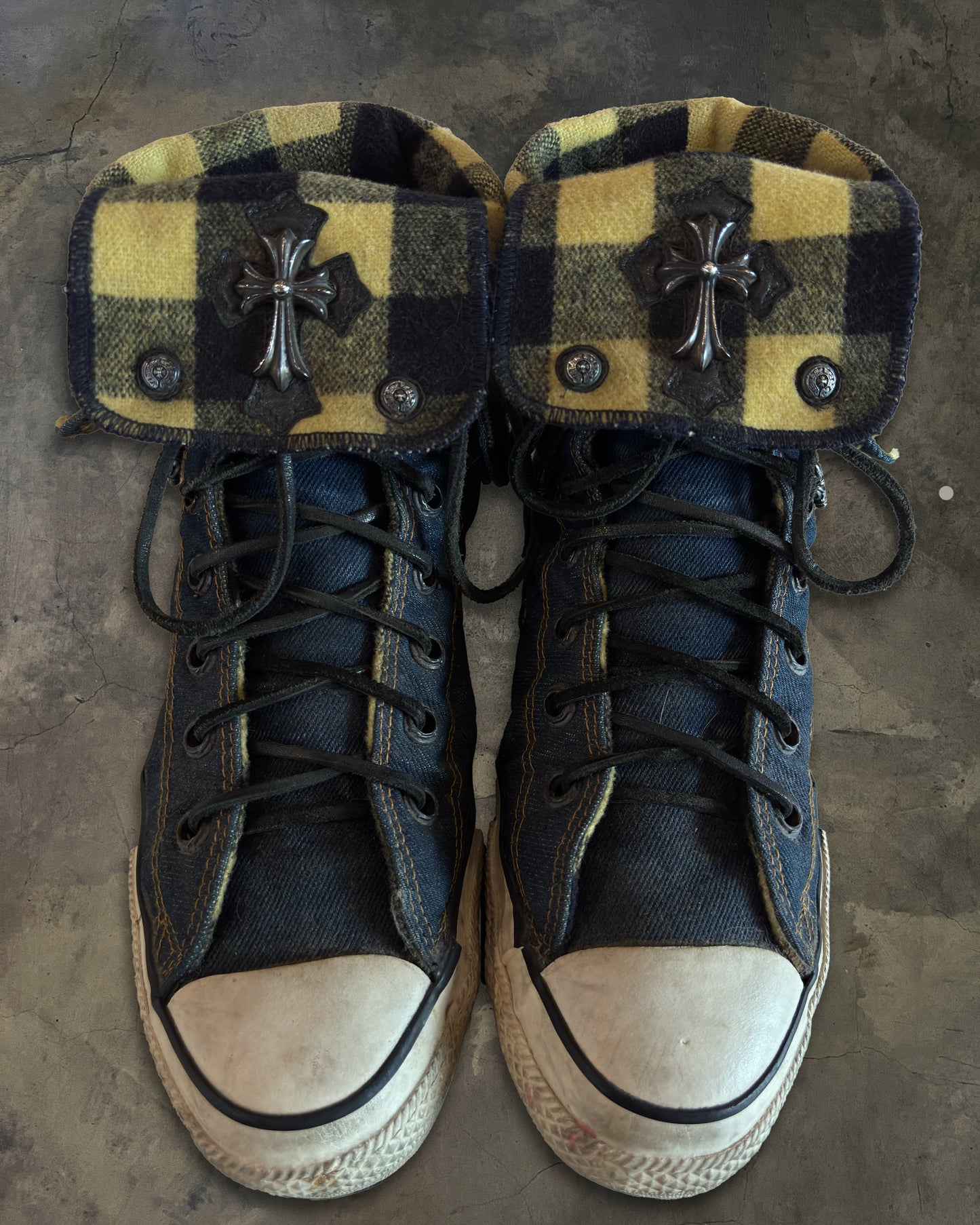 CHROME HEARTS X 80'S CONVERSE CHUCK TAYLOR X-HI FOLD DOWN