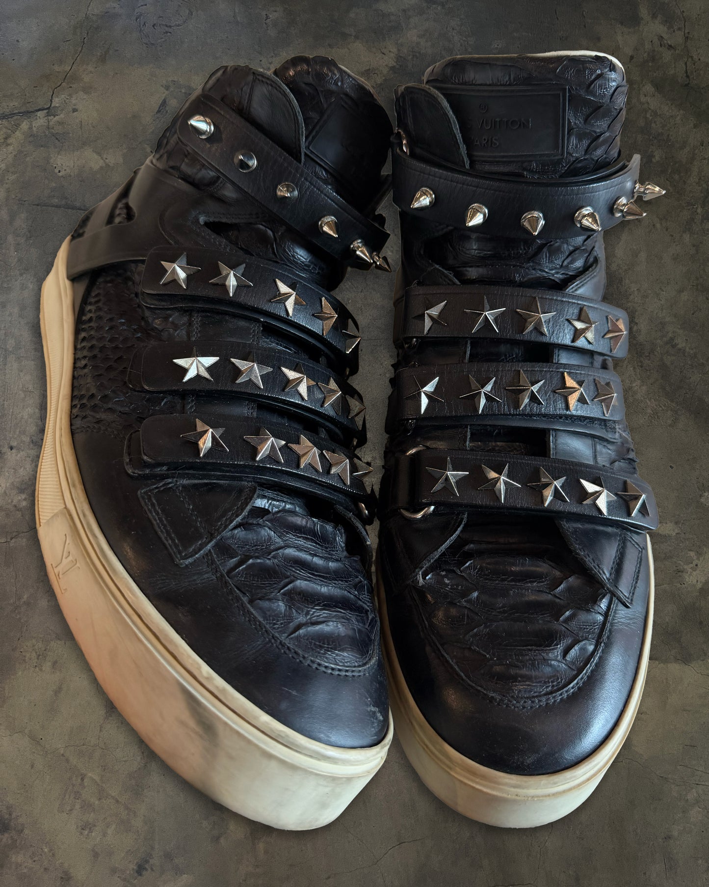 LOUIS VUITTON 2015 STUDDED PYTHON BOXING HIGH TOP