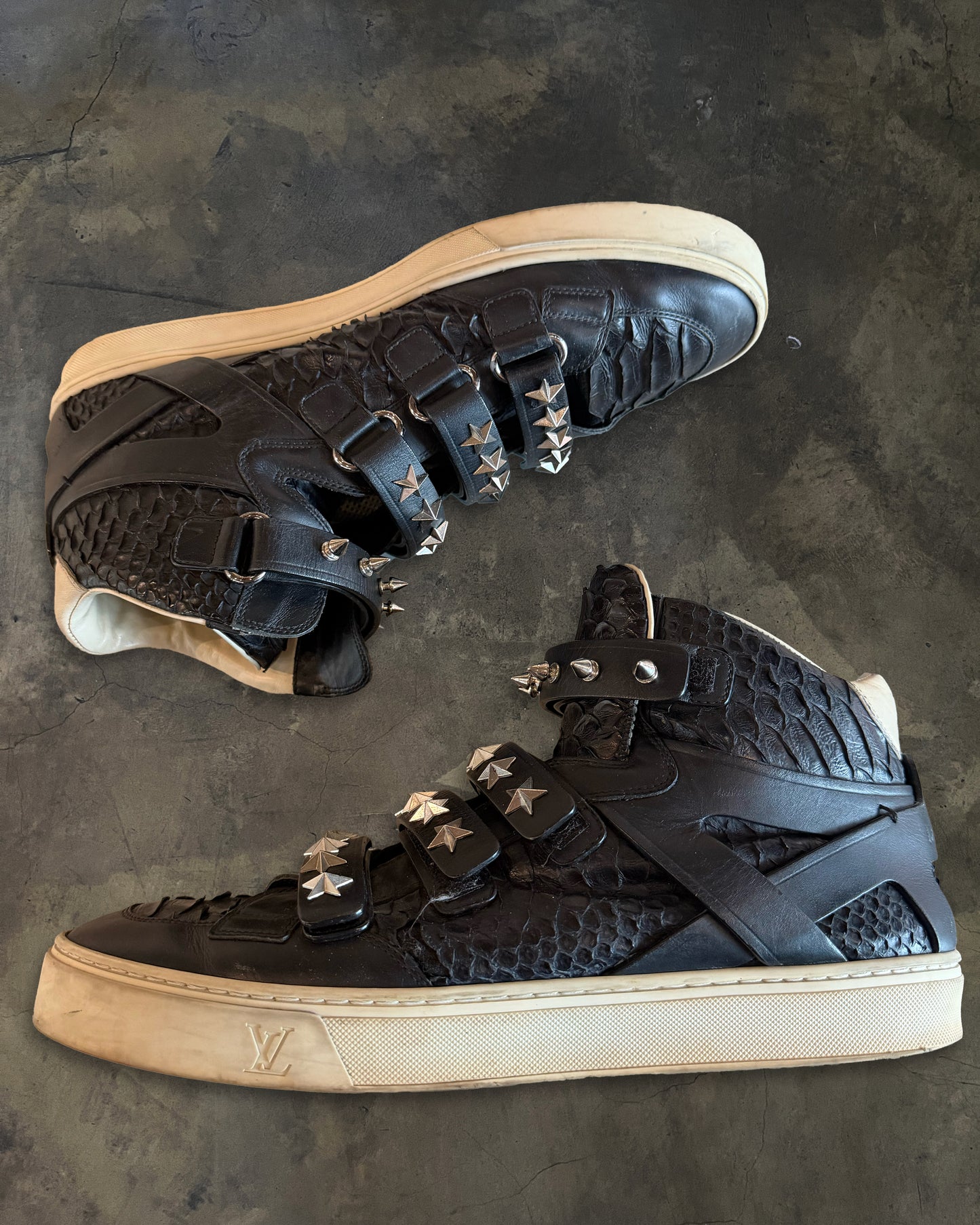 LOUIS VUITTON 2015 STUDDED PYTHON BOXING HIGH TOP
