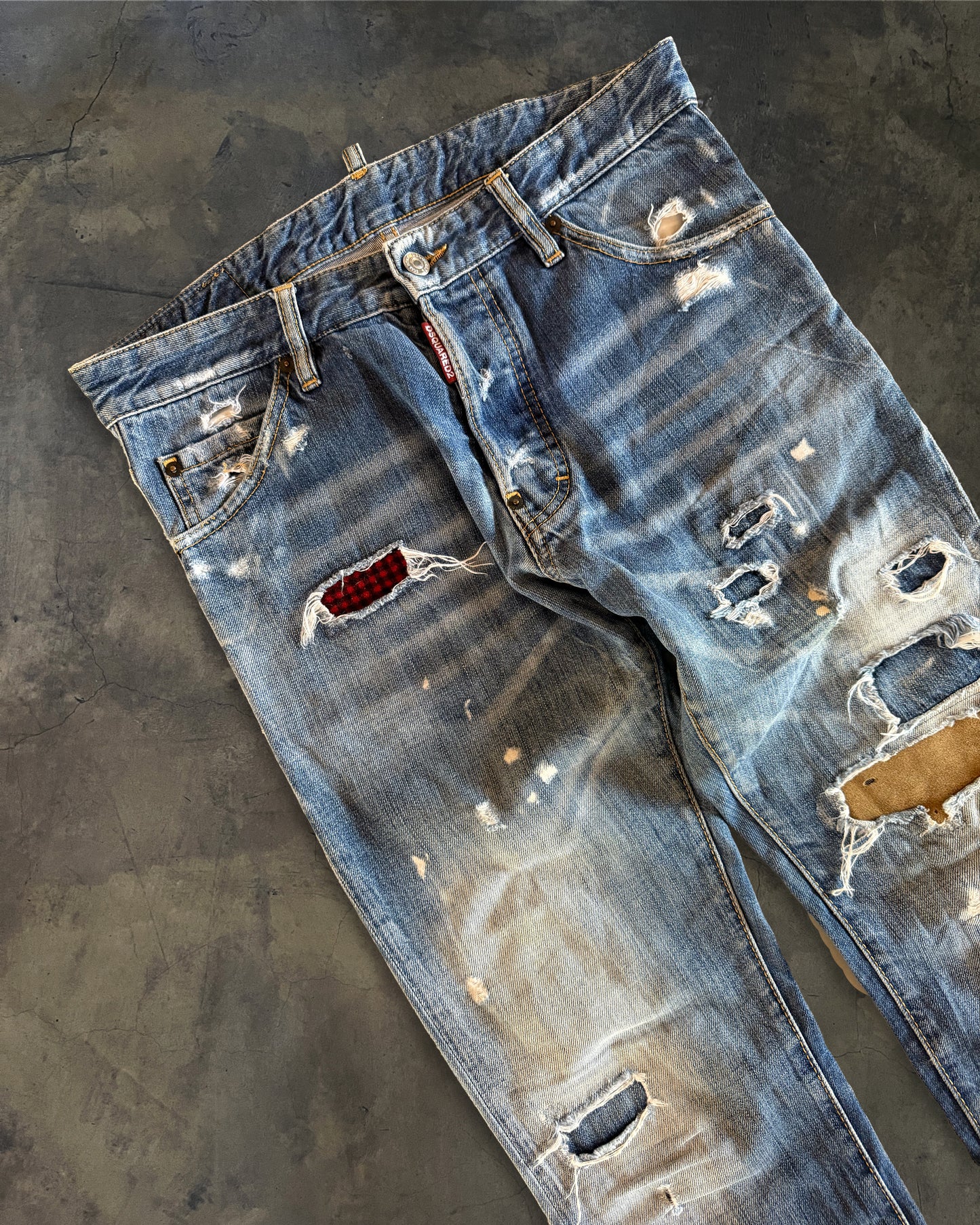 DSQUARED2 AW2017 DISTRESSED PATCHED JEANS