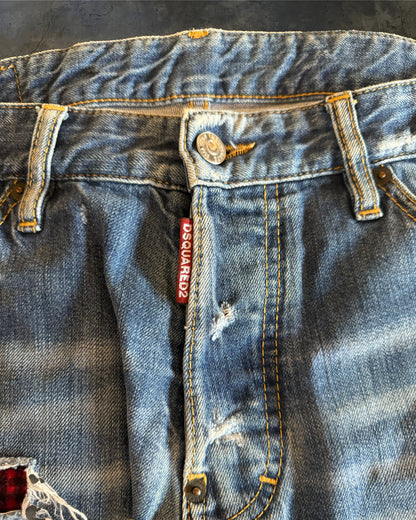DSQUARED2 AW2017 DISTRESSED PATCHED JEANS