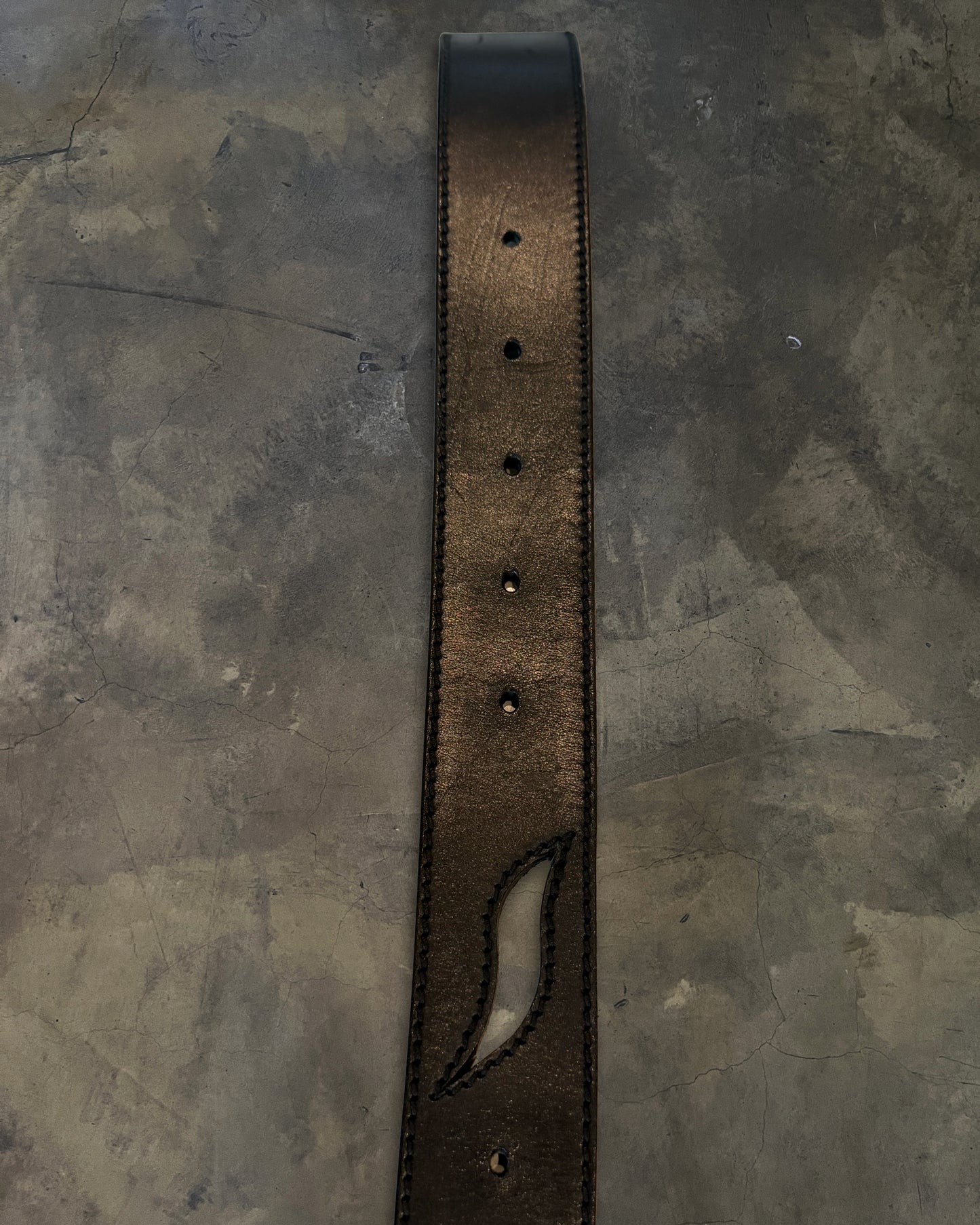 DIOR HOMME SS2005" BECK" D POINT BLACK PERFORATED BELT