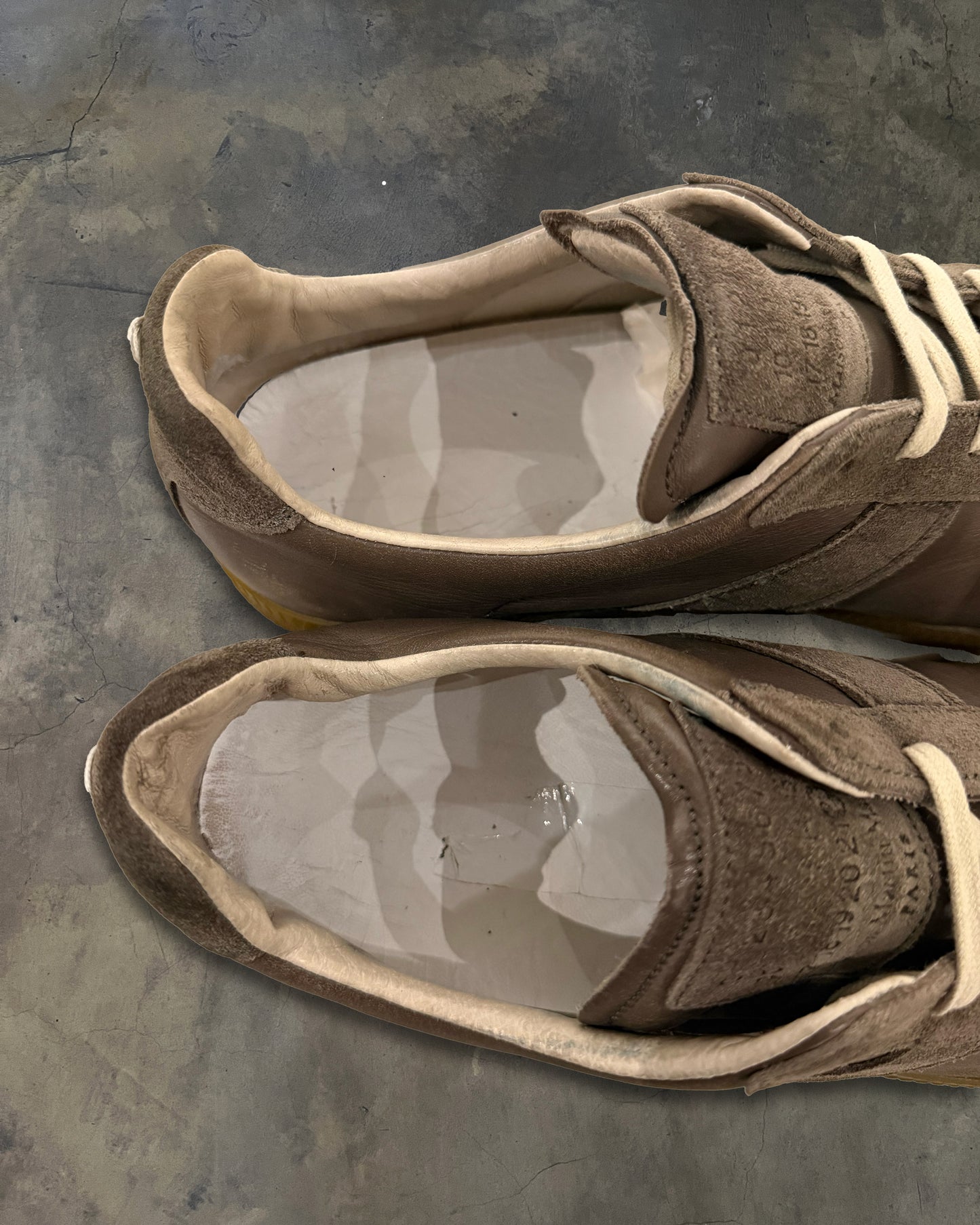 MAISON MARGIELA GAT DUST 42