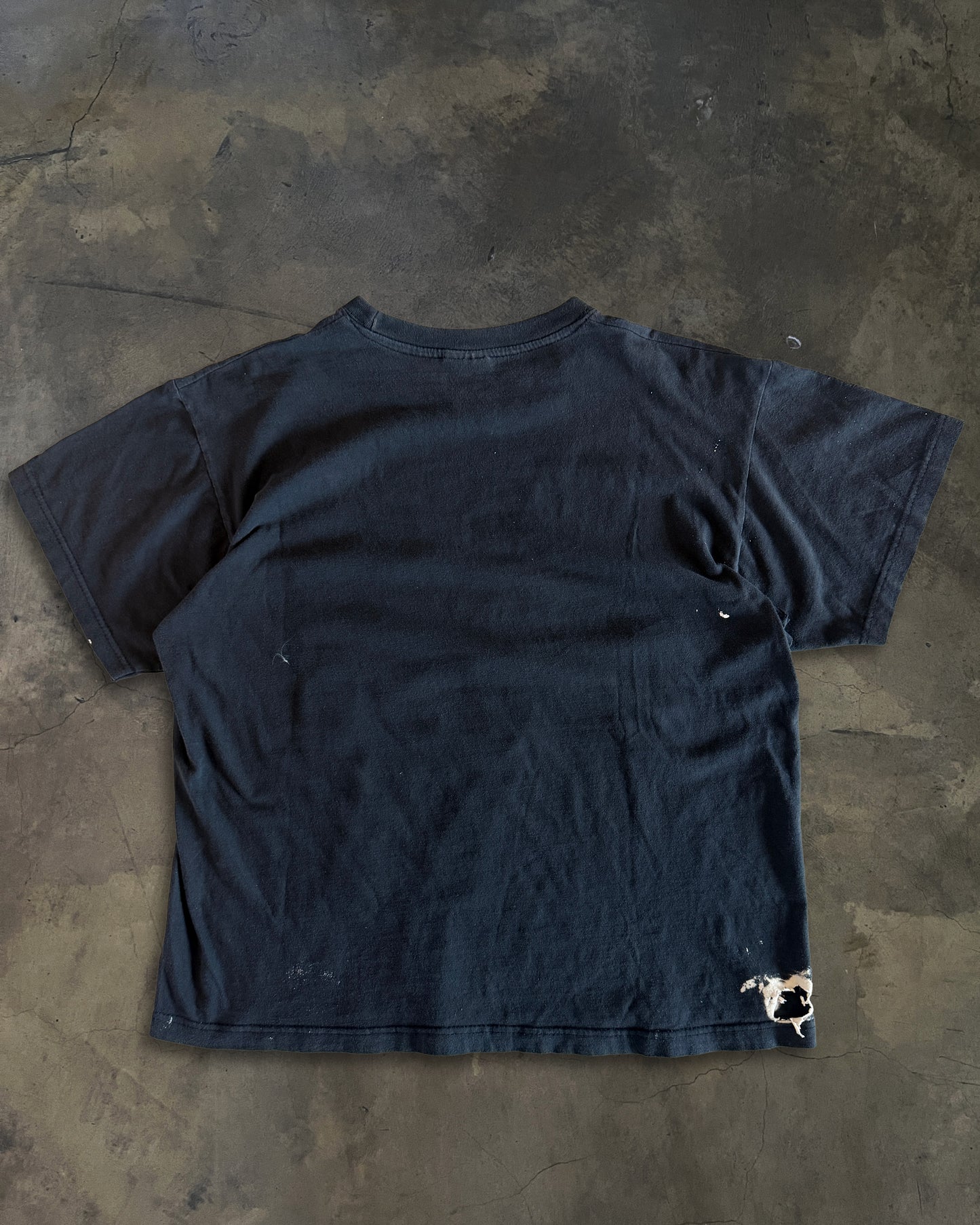 VINTAGE THRASHED FBI TEE