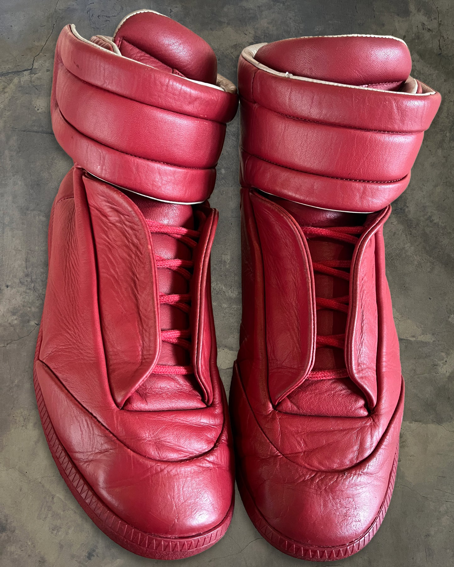 MAISON MARGIELA RED FUTURE