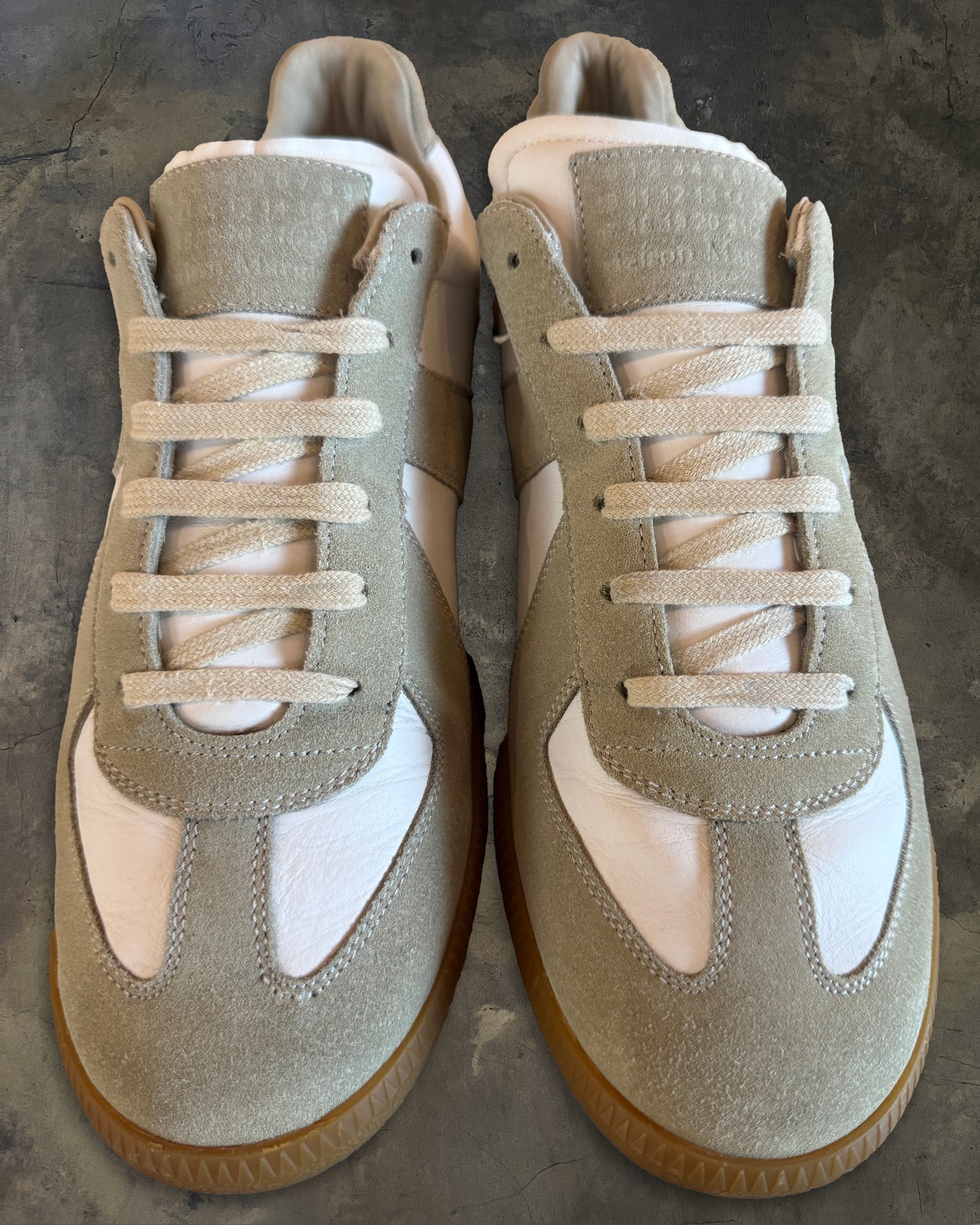 MAISON MARGIELA WHITE GAT 42