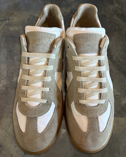 MAISON MARGIELA WHITE GAT 42