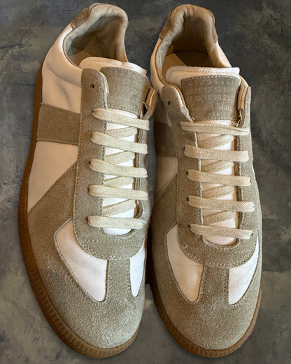 MAISON MARGIELA WHITE GAT 44