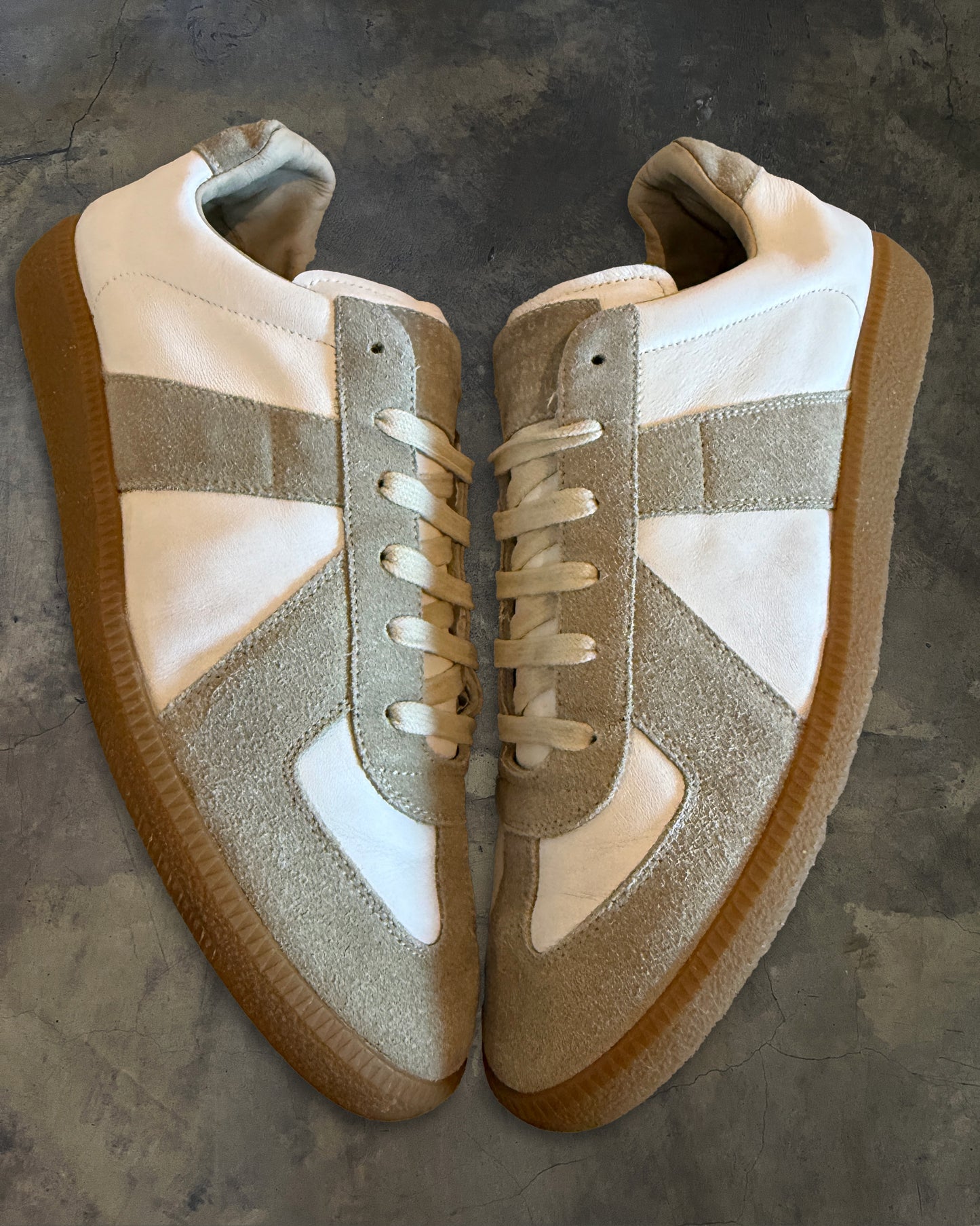 MAISON MARGIELA WHITE GAT 44