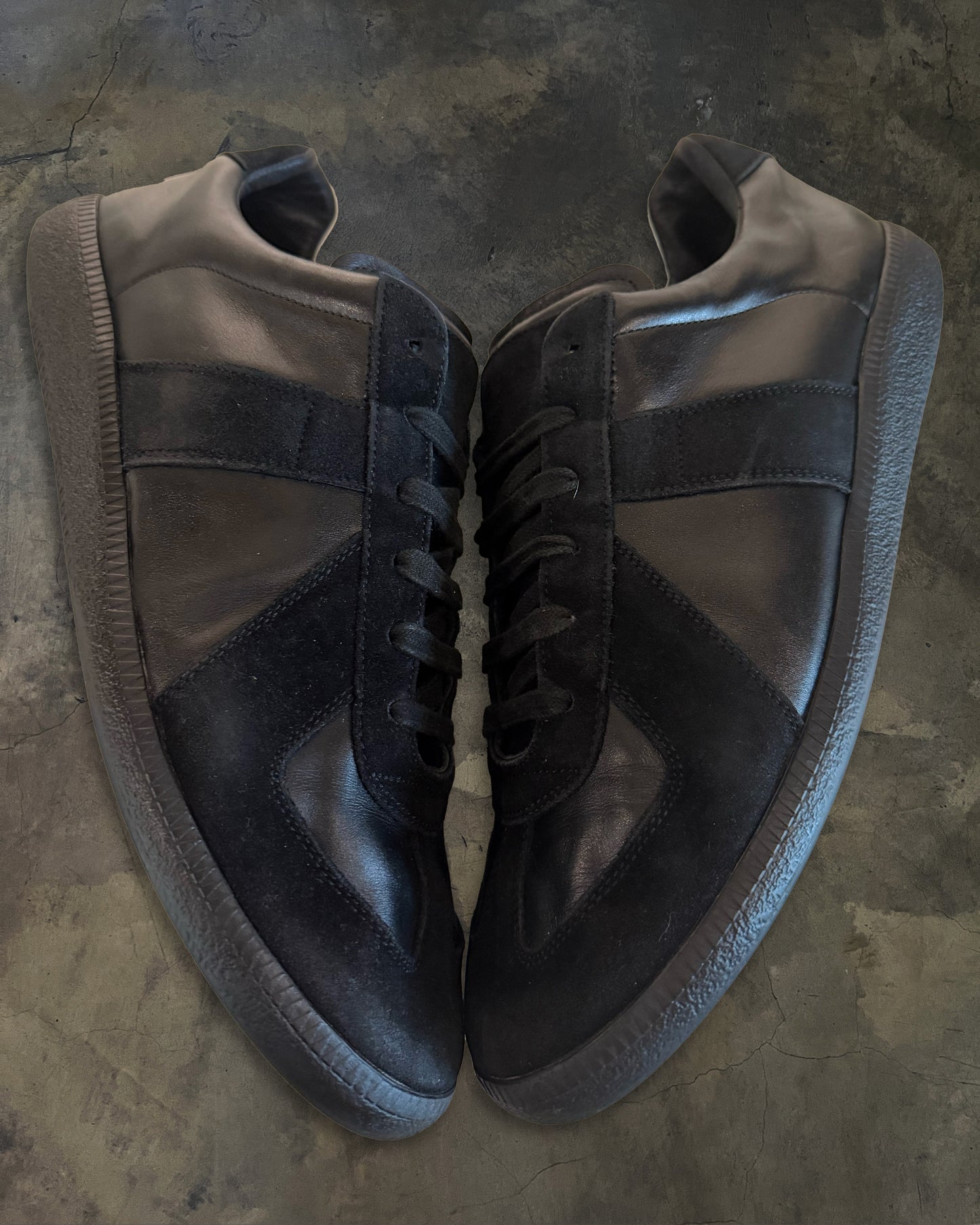 MAISON MARGIELA BLACK GAT 45