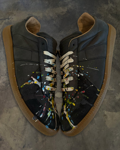 MAISON MARGIELA BLACK SPLATTER GAT 42