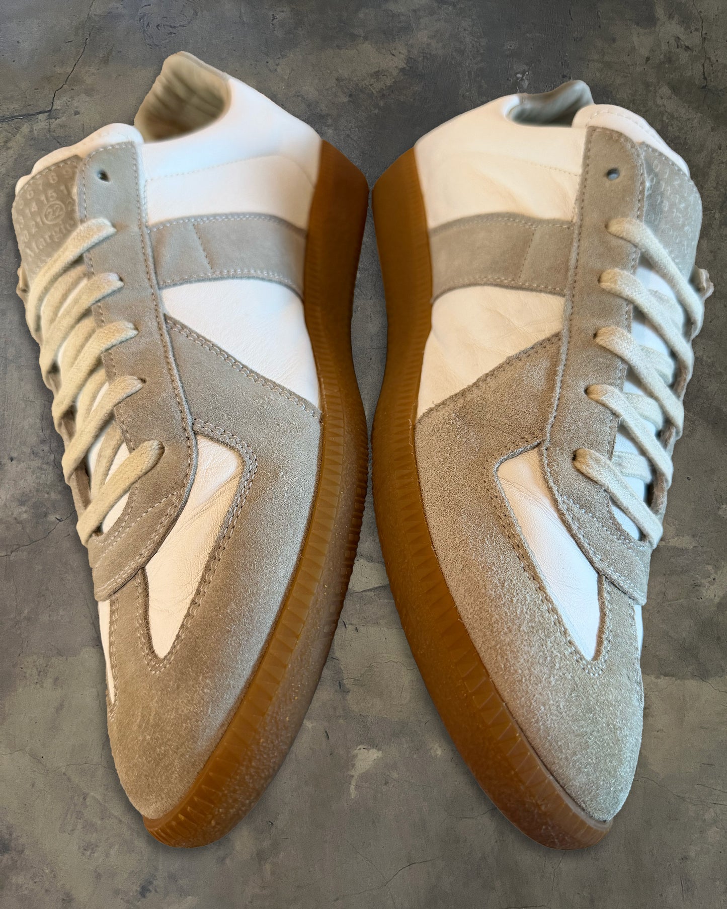 MAISON MARGIELA WHITE GAT 42.5