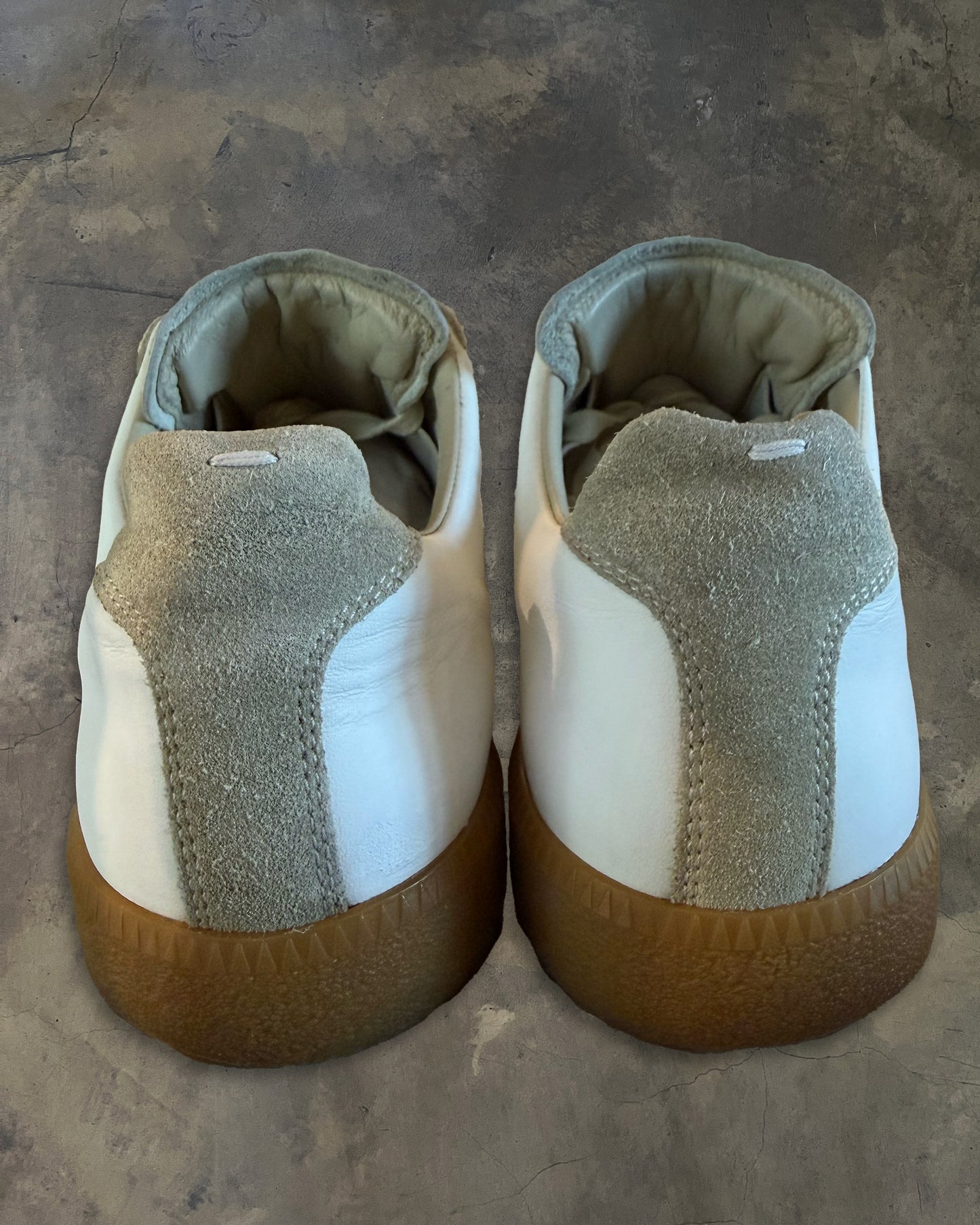 MAISON MARGIELA WHITE GAT 42