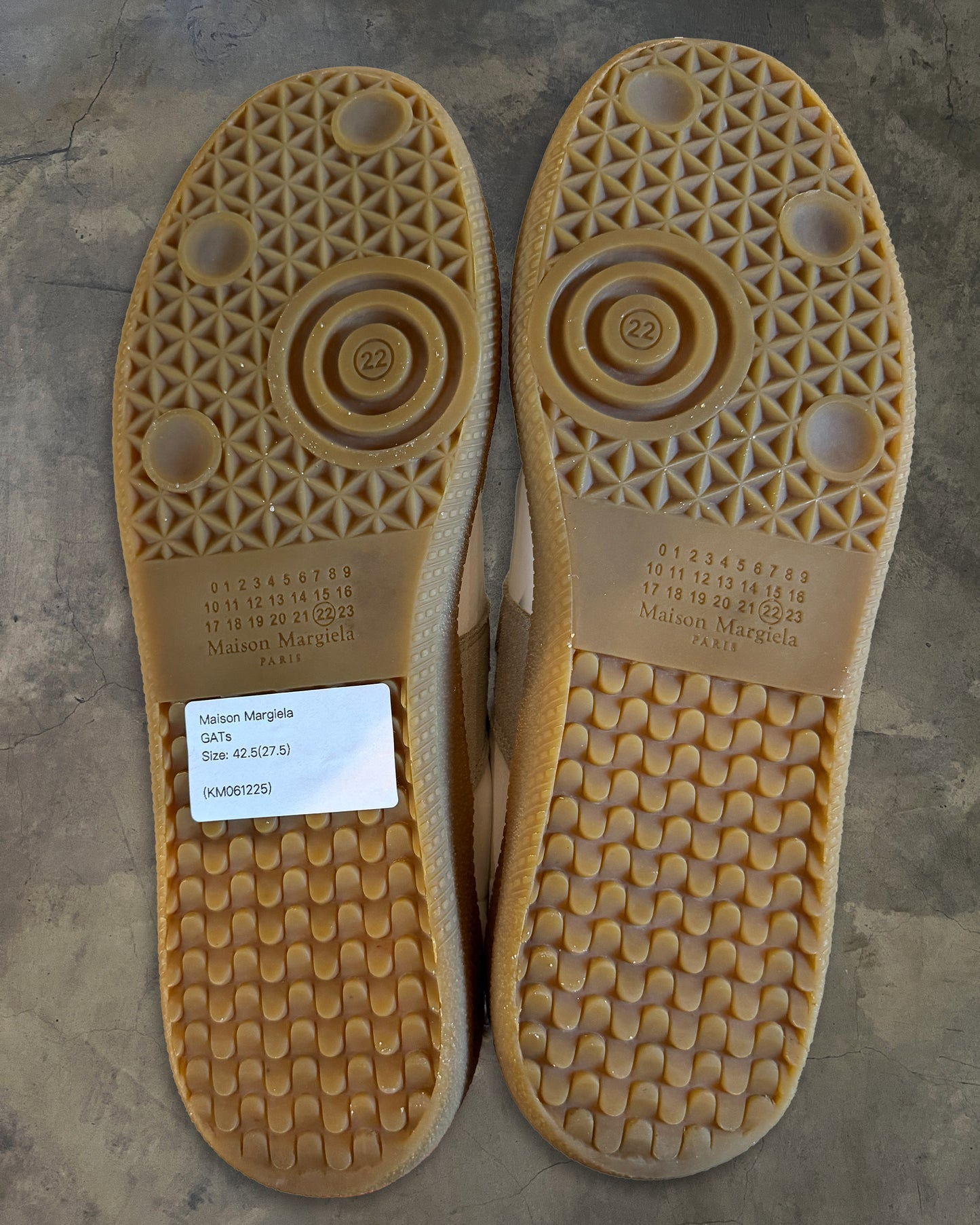 MAISON MARGIELA WHITE GAT 42.5