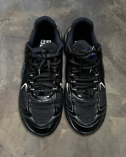 GIVENCHY TK-MX RUNNER LACE-UP SNEAKERS