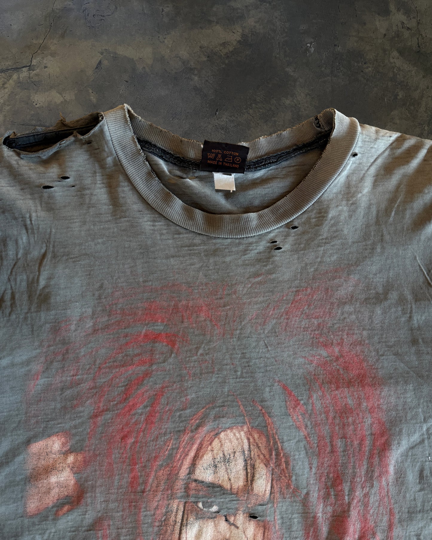 1990s FADED & DISTRESSED HIDE TEE