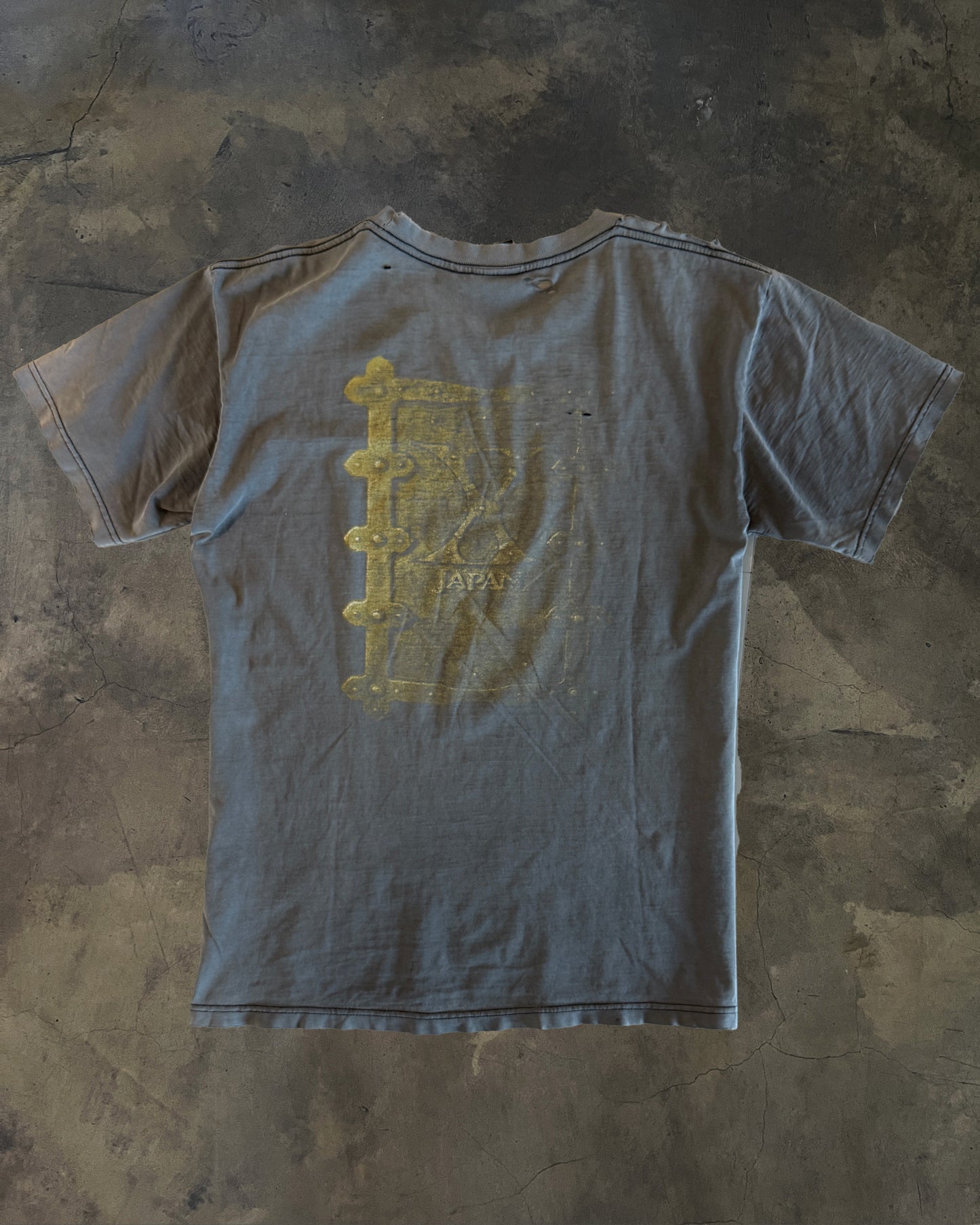 1990s FADED & DISTRESSED HIDE TEE