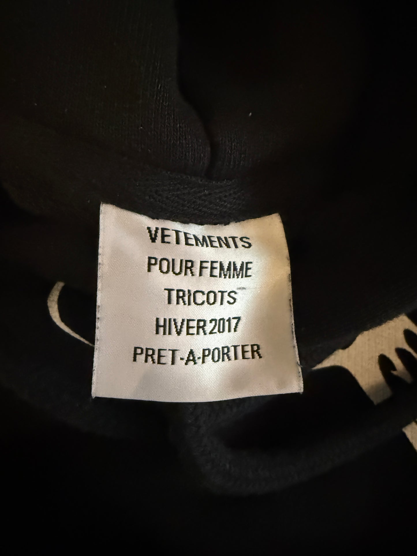 VETEMENTS AW2017 "TOTAL FUCKING DARKNESS" HOODIE
