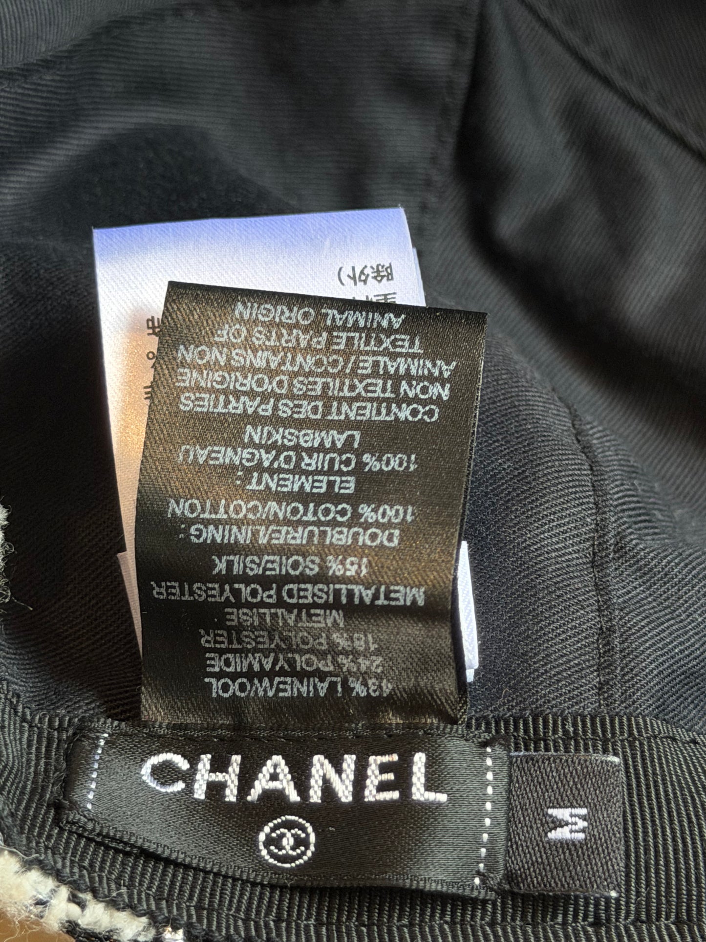 CHANEL HOUNDSTOOTH TWEED CAP
