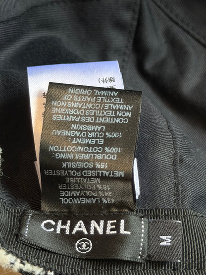 CHANEL HOUNDSTOOTH TWEED CAP