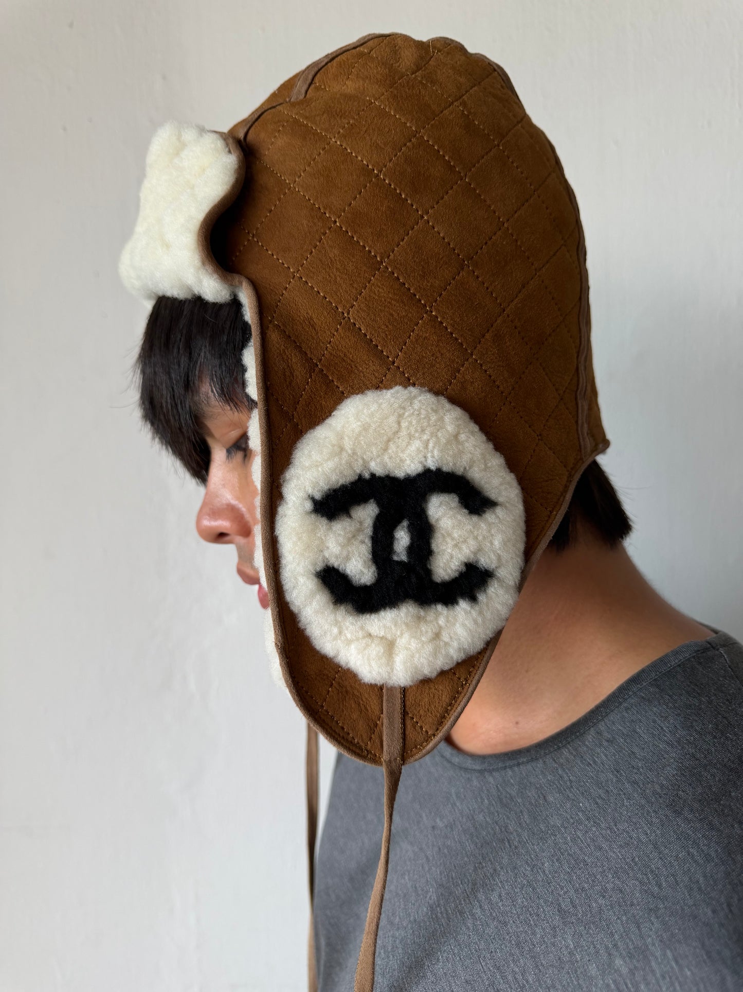CHANEL 2023 QUILTED SUEDE SHEARLING TRAPPER HAT