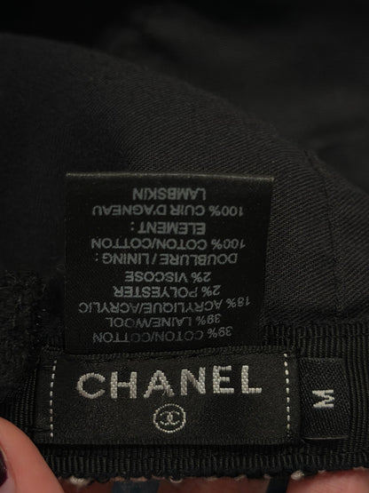 CHANEL B&W TWEED CC LOGO CAP