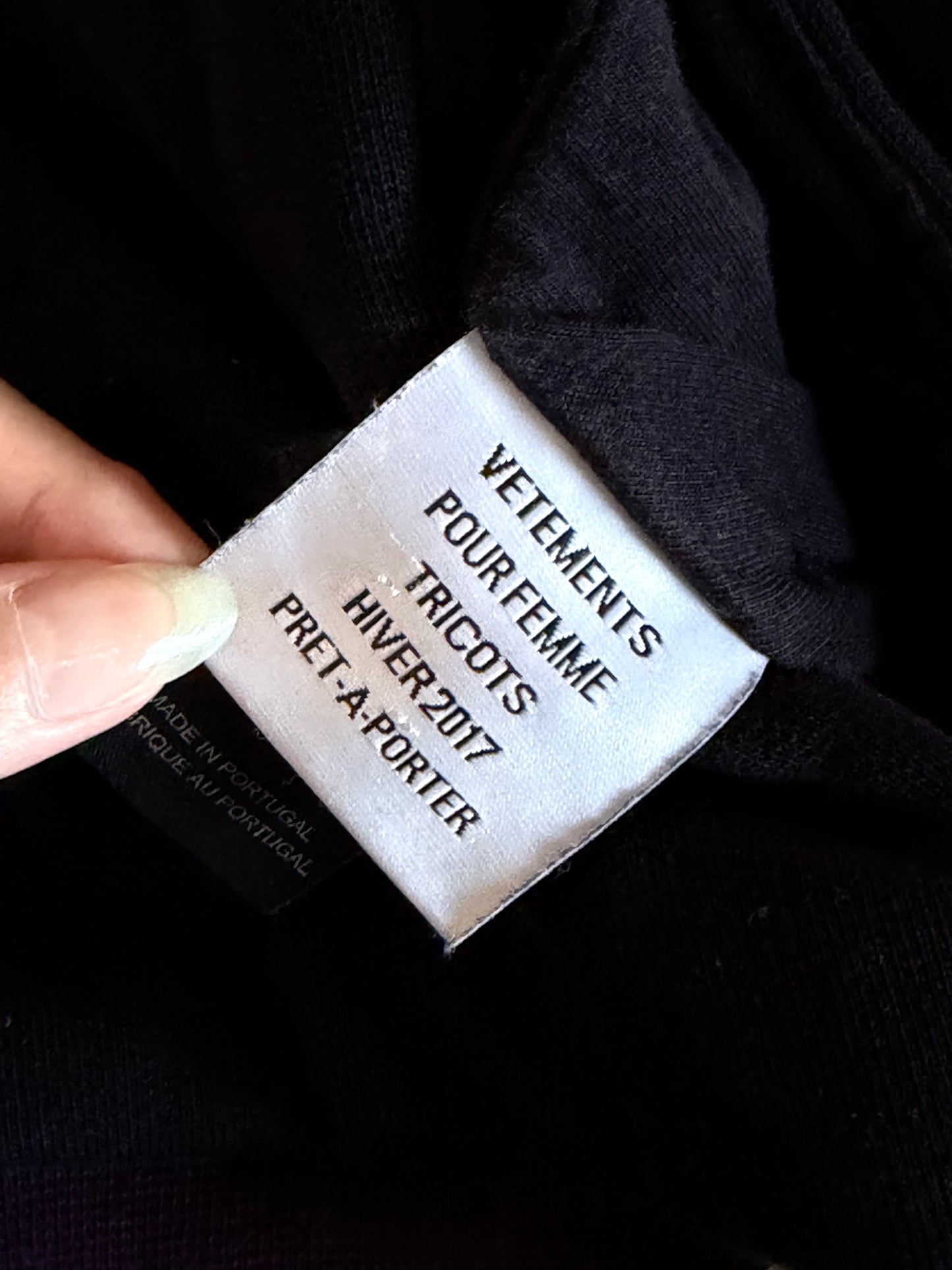 VETEMENTS AW2017 TFD/11 INCH GUN CLUB REVERSIBLE HOODIE