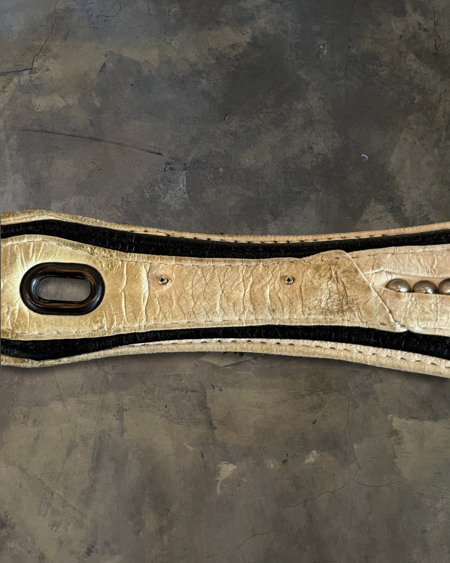 KMRii GRAND CROSS LEATHER STUDDED BELT