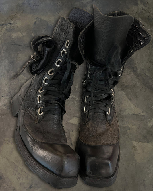 KMRii EROSION SKIN RIVET BOOTS