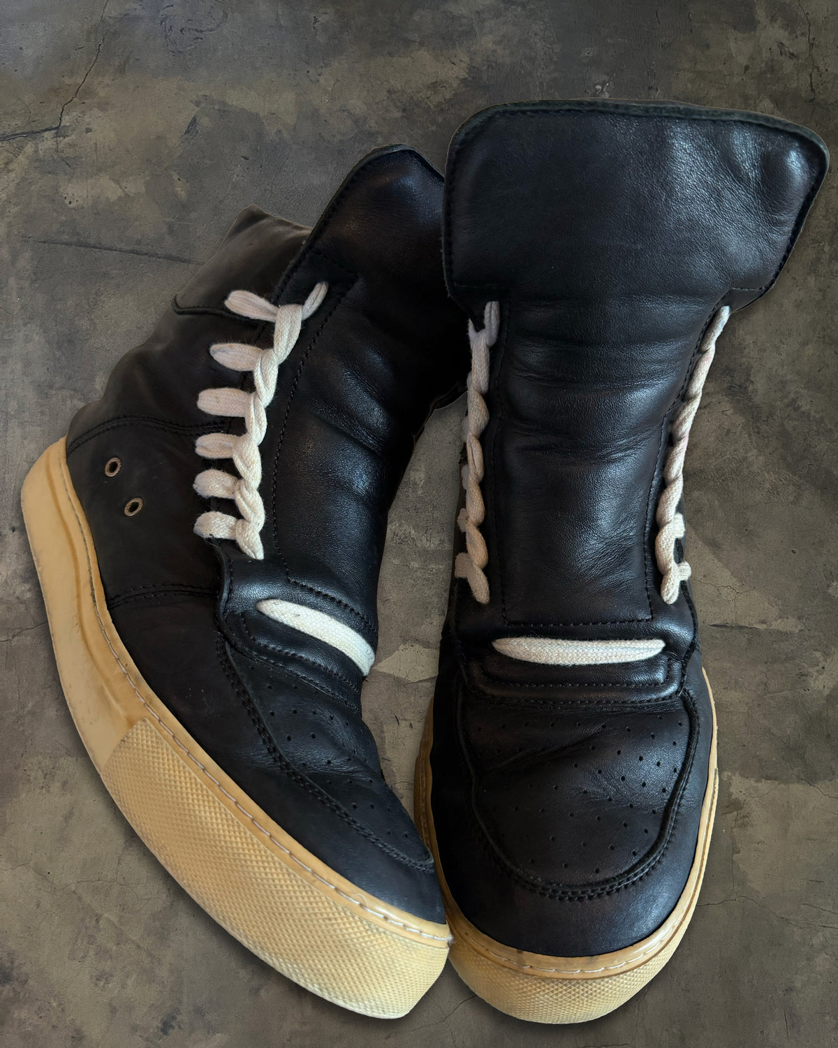 KRIS VAN ASSCHE SS2009 SURGERY SNEAKER