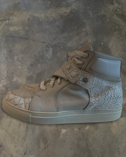 KRISVANASSCHE BLACK PRESS BUTTON STRAP SNEAKER
