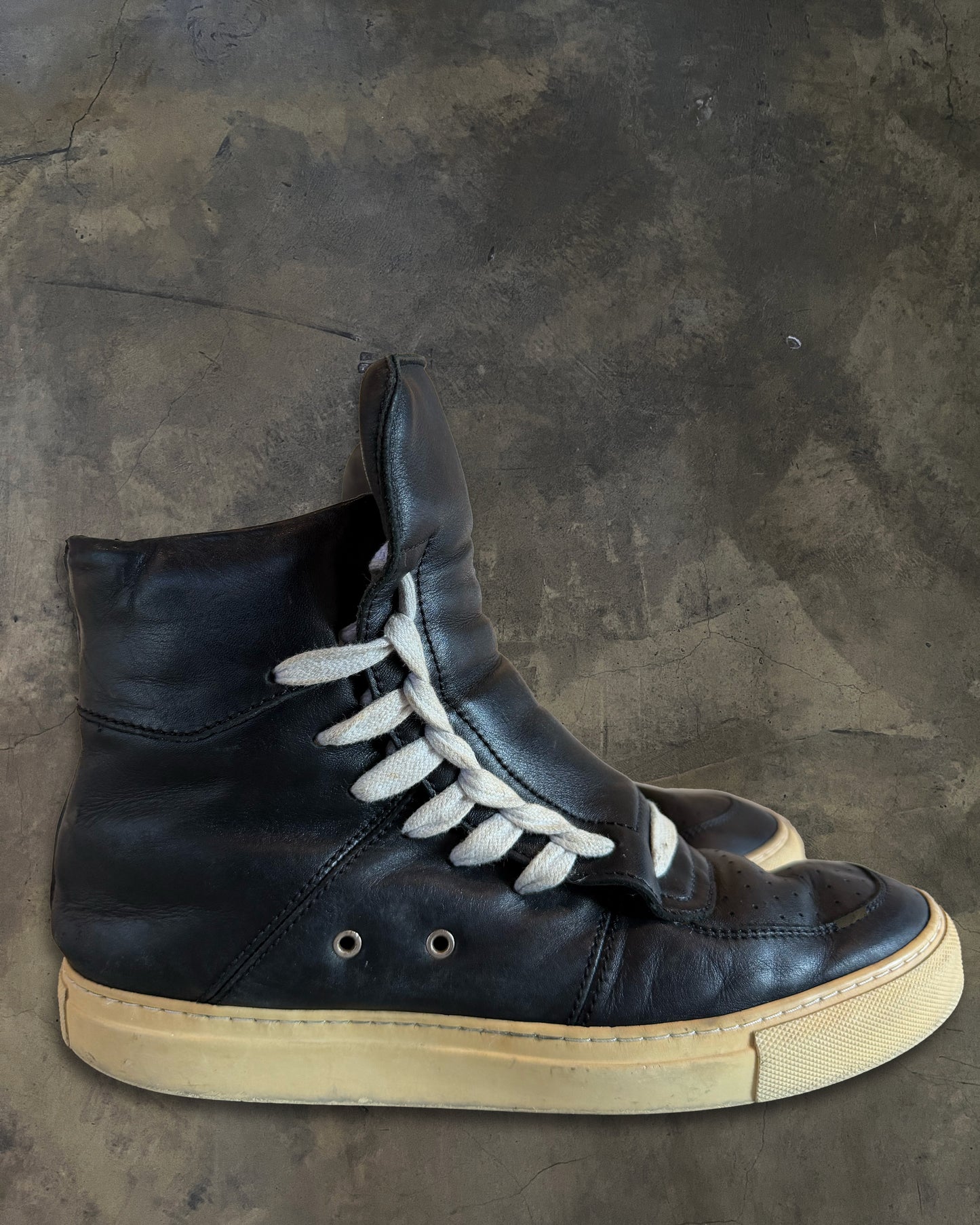 KRIS VAN ASSCHE SS2009 SURGERY SNEAKER
